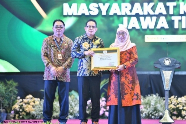 Pemkab Sumenep Raih Penghargaan Atas Sinergi Dan Kolaborasi di Bidang&nbsp;Kehutanan