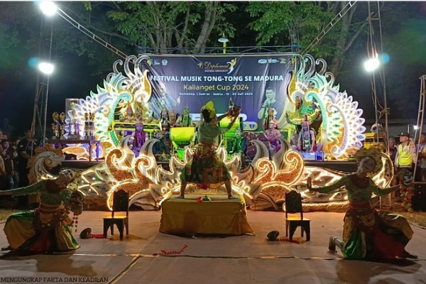 Grup Baladewa Raih Juara Aransemen Terbaik Di Festival Kalianget Cup&nbsp;2024