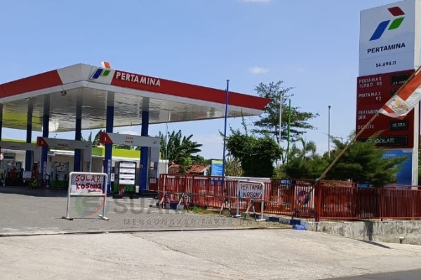 SPBU Kalianget Terus Menjual Solar Bersubsidi Pada Jerigen Hingga Stok Habis 