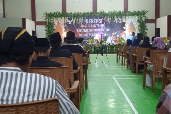 Malam Puncak HUT RI Ke-79 di Kecamatan Gayam Tuai&nbsp;Kekecewaan